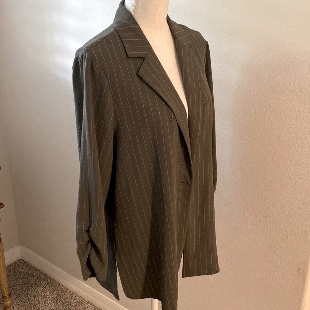 Adrianna Papell Blazer